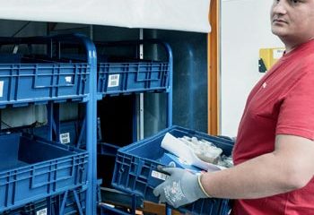 Abladen des RFID Routenzuges bei EVG